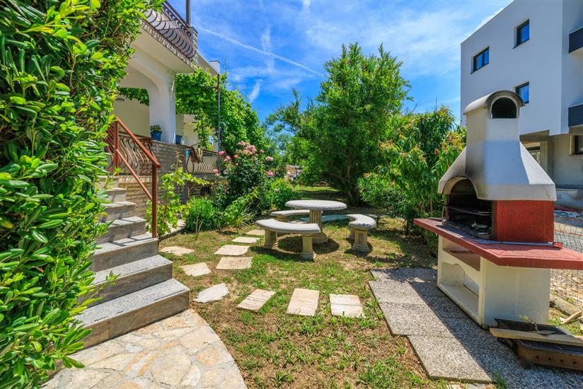 Apartments Slavica R