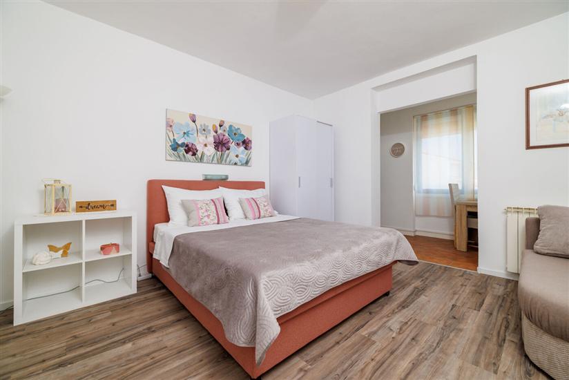 Apartment A3, for 3 persons