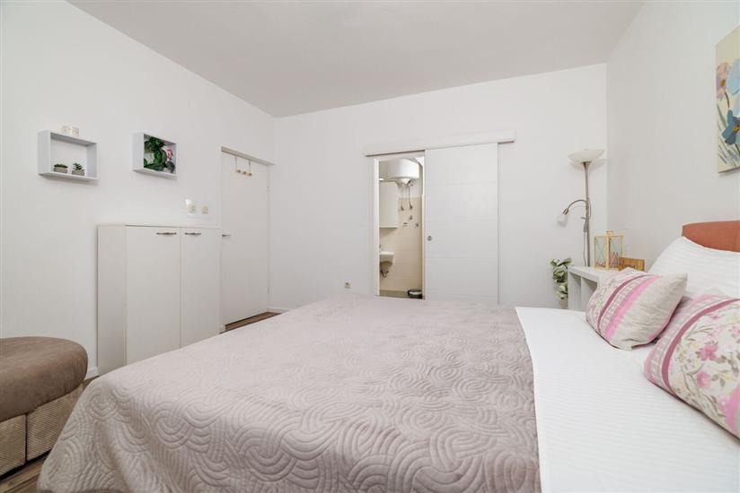 Apartment A3, for 3 persons