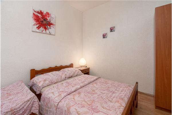 Apartment A1, for 3 persons