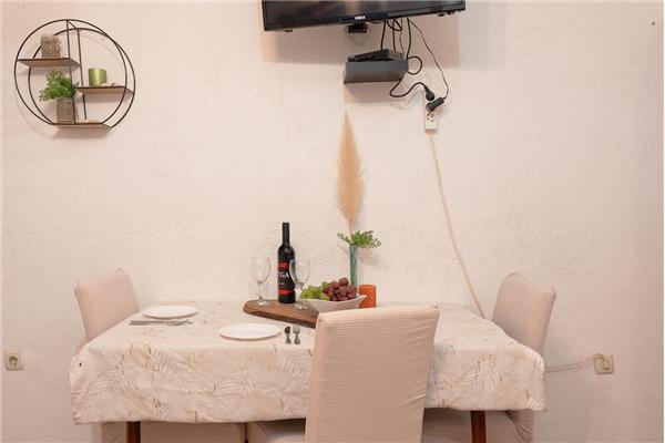 Apartment A2, for 3 persons