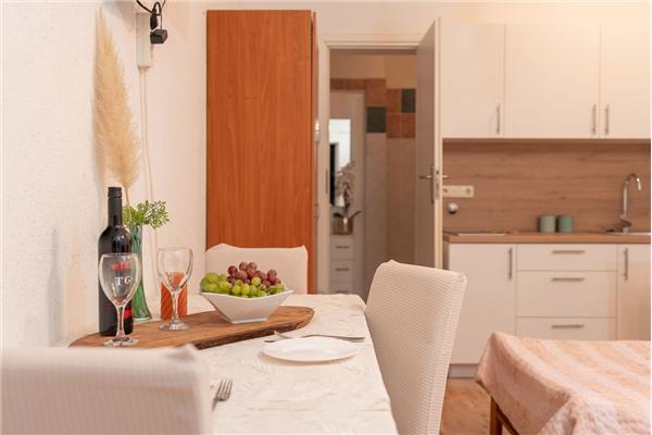 Apartment A2, for 3 persons