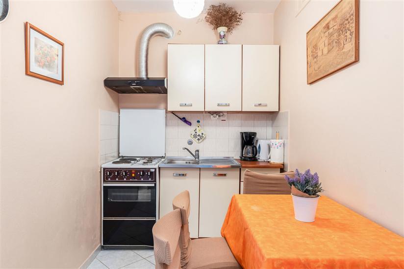 Apartment A2, for 4 persons