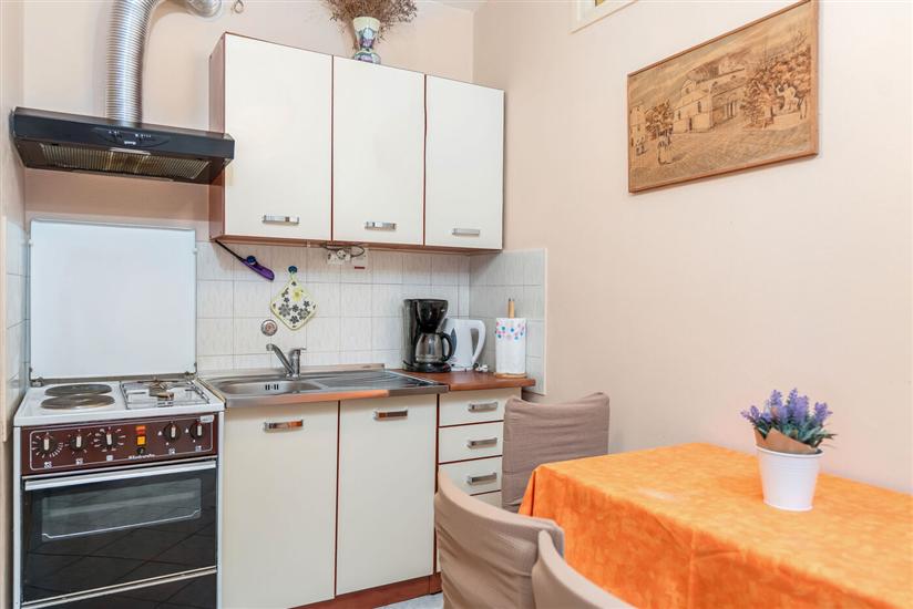 Apartment A2, for 4 persons