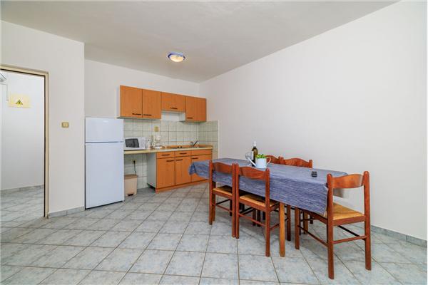 Appartamento A4, per 6 persone