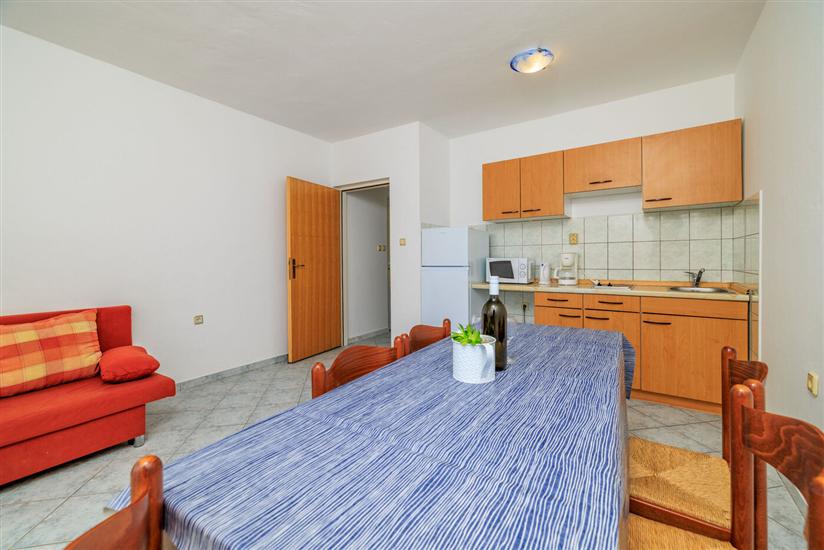 Appartamento A4, per 6 persone