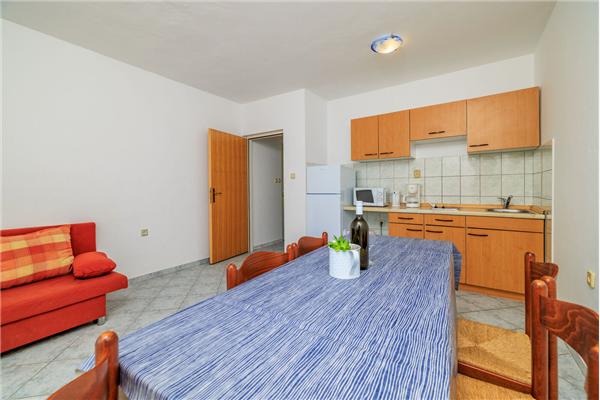 Appartamento A4, per 6 persone