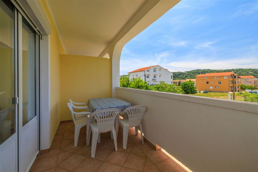 Appartamento A4, per 6 persone