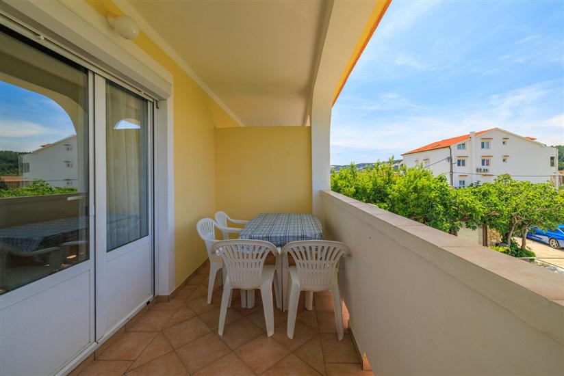 Appartamento A4, per 6 persone