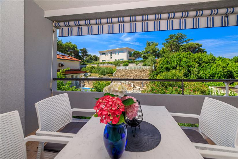 Apartment A2, for 5 persons