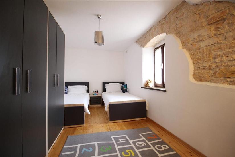 House K1, for 5 persons