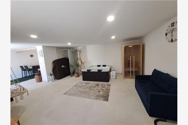 House K1, for 5 persons