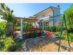 Apartment Stojna Lopar - island Rab, Size 90.00 m2, Airline distance to town centre 600 m