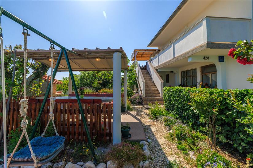 Apartment Stojna
