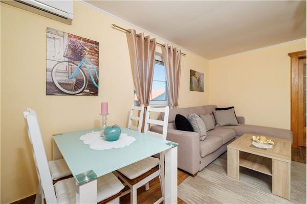 Apartment A5, for 4 persons