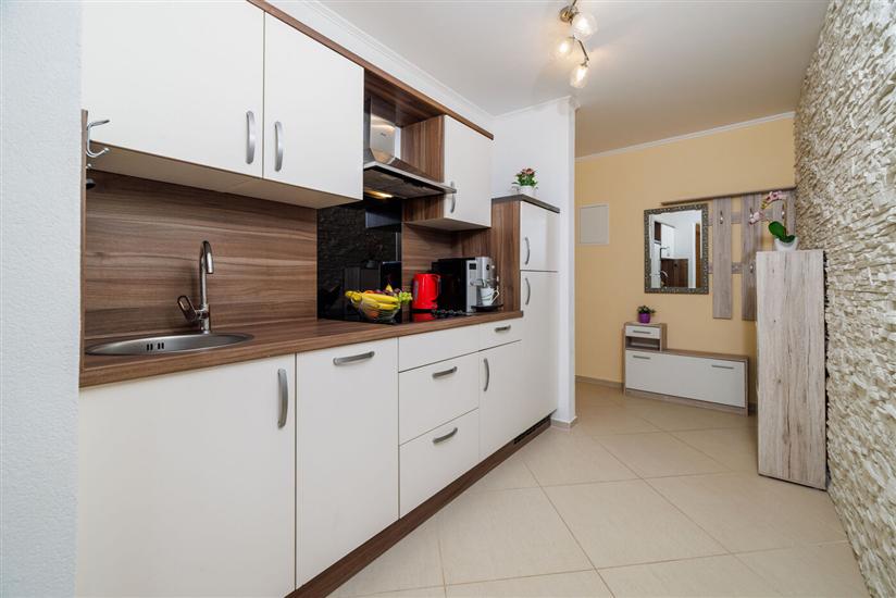 Apartment A5, for 4 persons