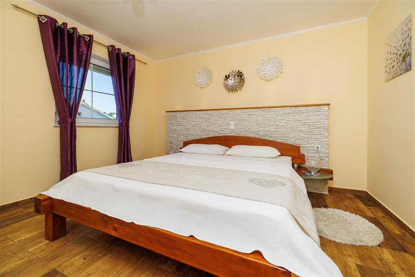 Apartment A5, for 4 persons