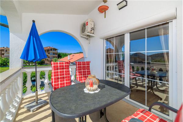 Apartment A5, for 4 persons