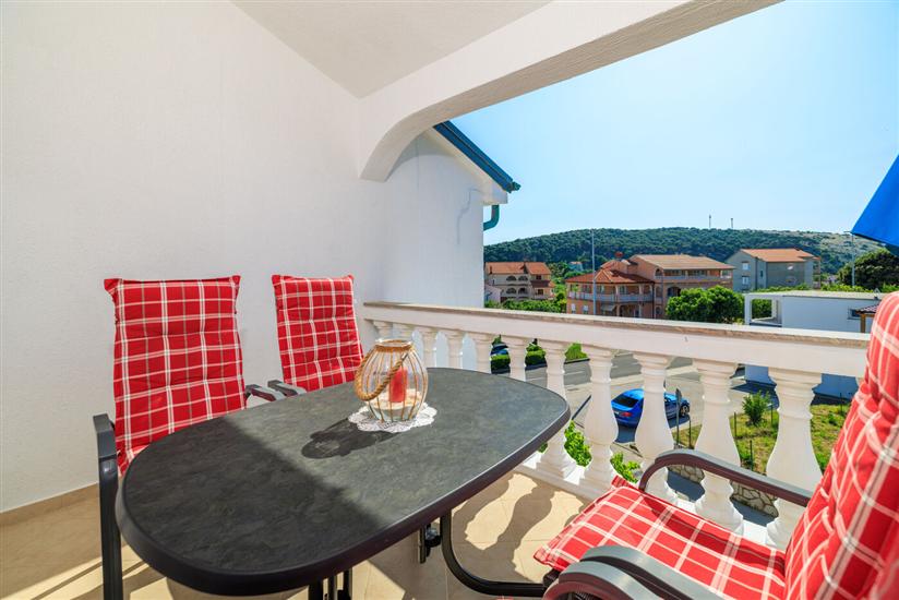 Apartment A5, for 4 persons