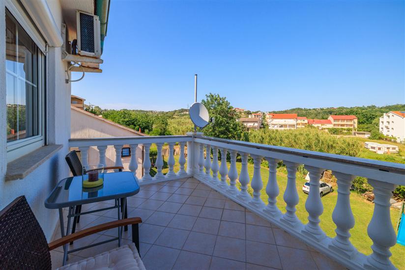 Apartment A6, for 4 persons