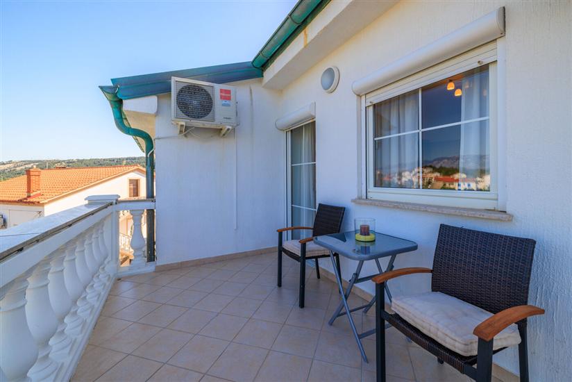 Apartment A6, for 4 persons