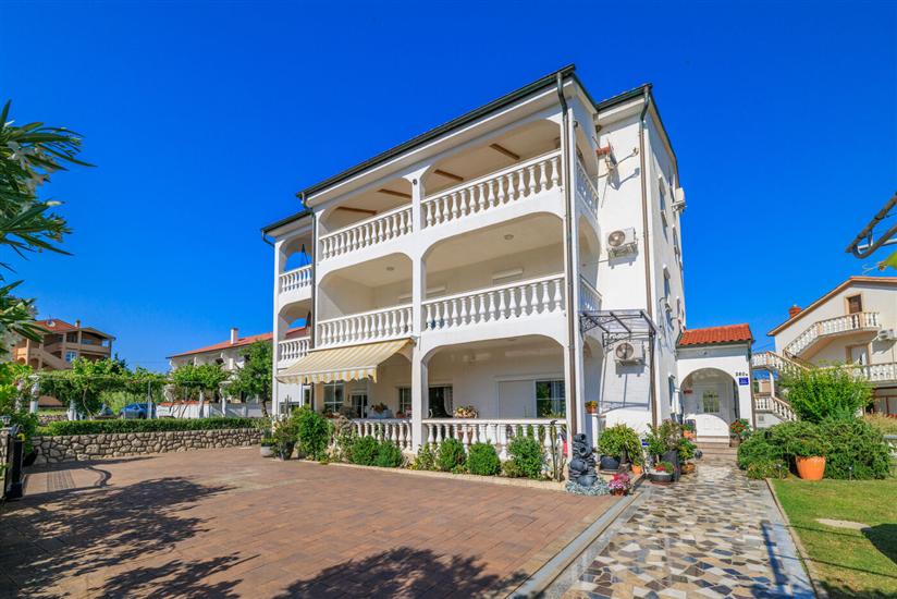 Apartments Spomenka Zvonko