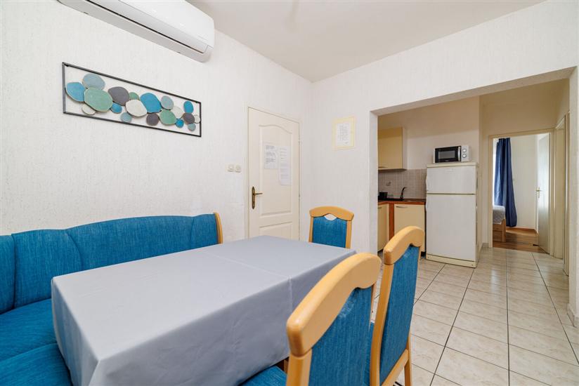 Apartment A1, for 6 persons