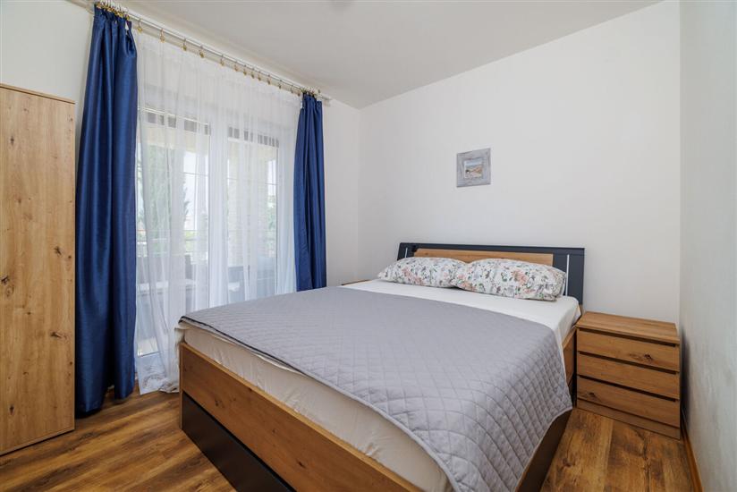 Apartment A1, for 6 persons