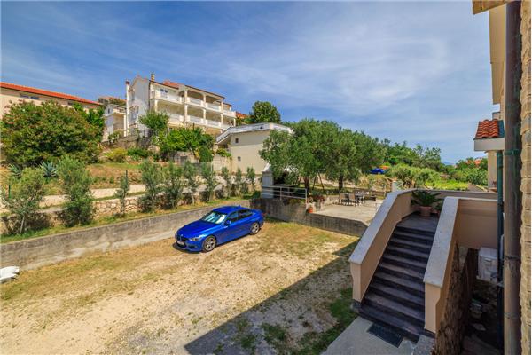 Apartment A1, for 6 persons