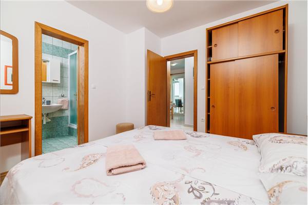 Apartment A1, for 4 persons