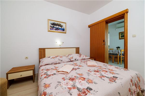 Apartment A1, for 4 persons