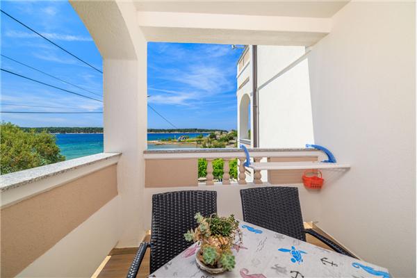 Apartment A1, for 4 persons