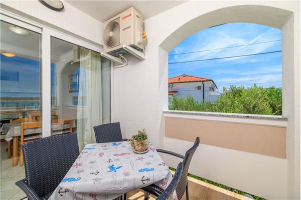 Apartment A1, for 4 persons