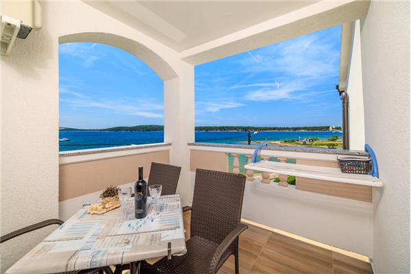 Apartment A2, for 4 persons