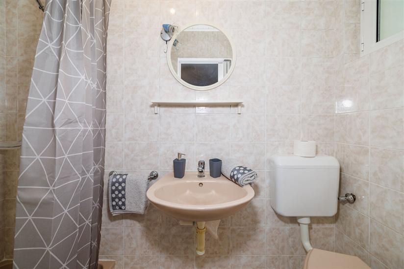 Apartment A2, for 4 persons