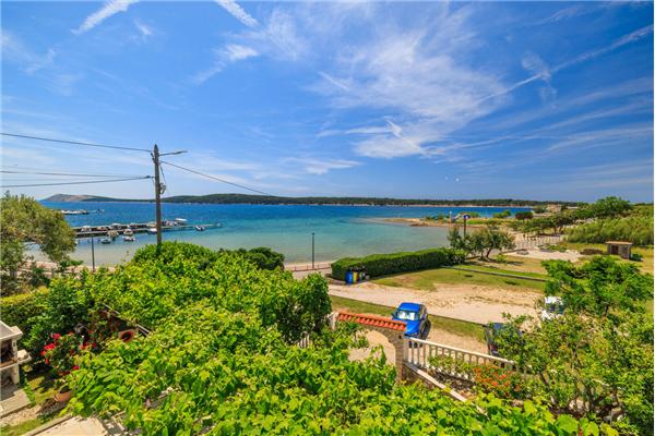 Apartment A4, for 3 persons