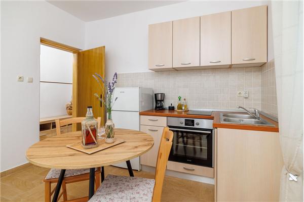 Apartment A4, for 3 persons