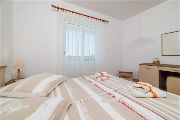 Apartment A4, for 3 persons