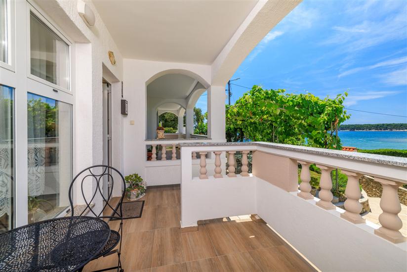 Apartment A4, for 3 persons