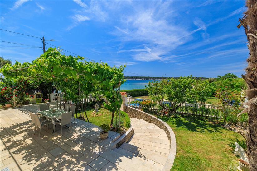 Apartment A4, for 3 persons