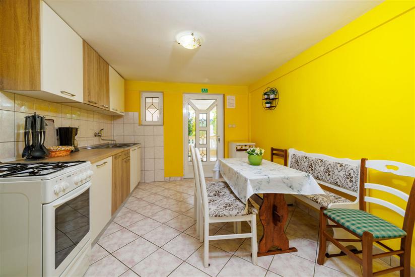 Apartment A3, for 4 persons