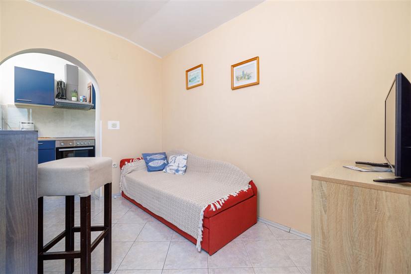 Apartment A2, for 5 persons