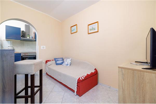 Apartment A2, for 5 persons