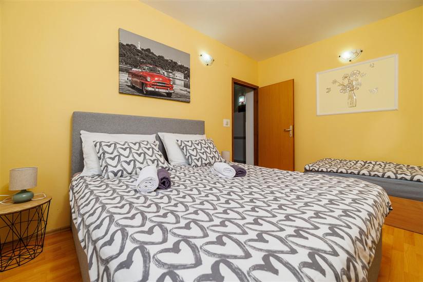 Apartment A2, for 5 persons