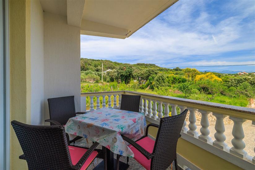 Apartment A2, for 5 persons