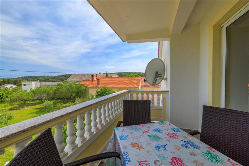 Apartment A2, for 5 persons