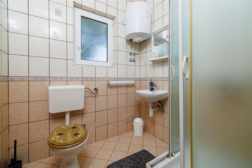 Apartman A2, na 5 osebe