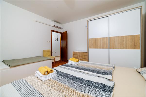 Apartman A2, na 5 osebe