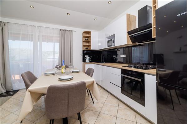 Apartman A3, na 5 osebe