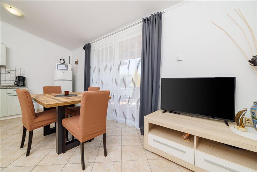 Apartman A4, na 3 osebe